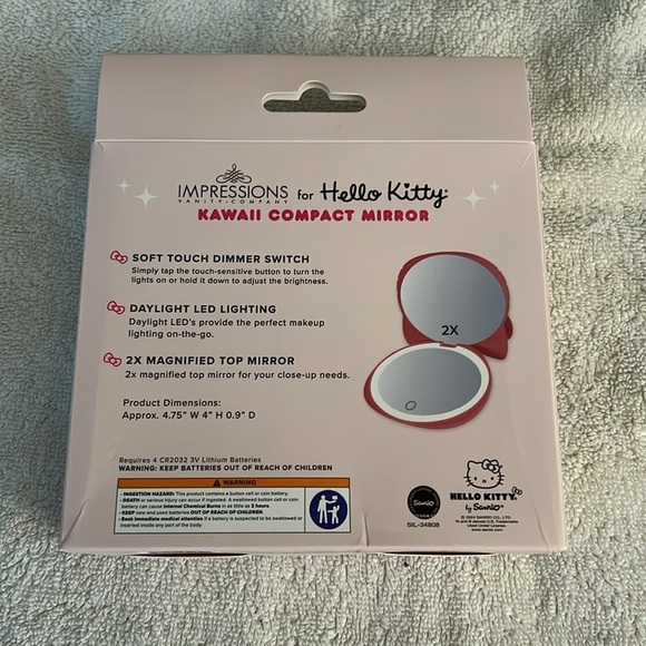 Hello Kitty Impressions Red Kawaii Compact Mirror - Picture 3 of 7